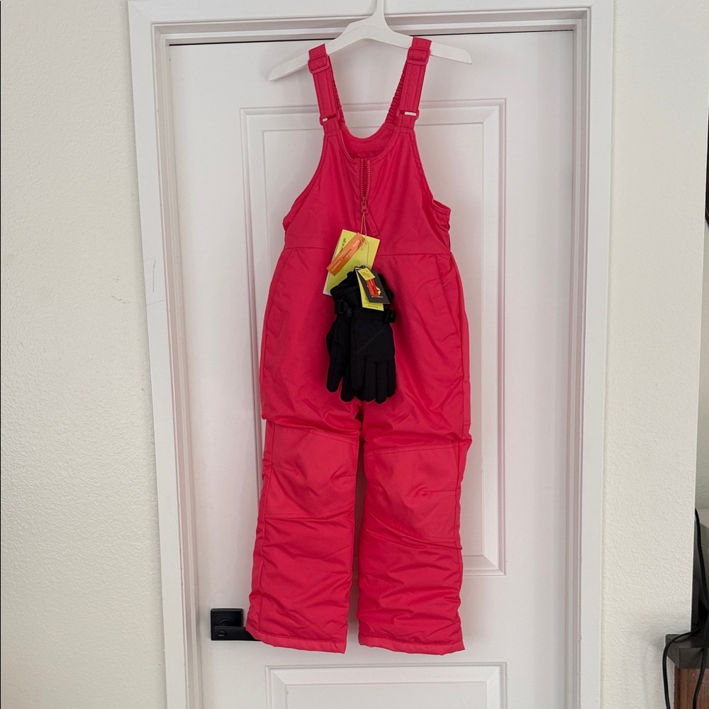 NWT Kids Pink Snow Bib Overalls w/ gloves
